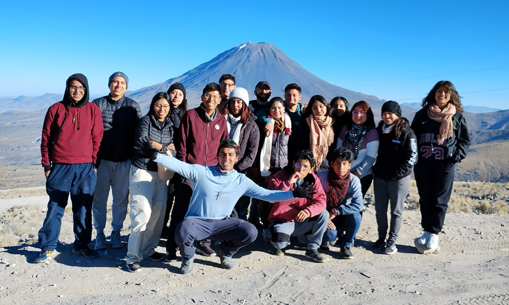 Misioneros de la Universidad Católica San Pablo.